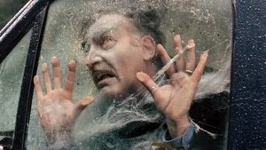 Karanlık Çöker